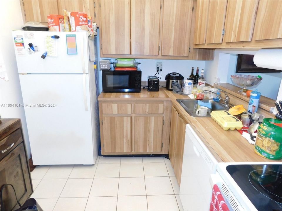 For Sale: $260,000 (1 beds, 1 baths, 0 Square Feet)