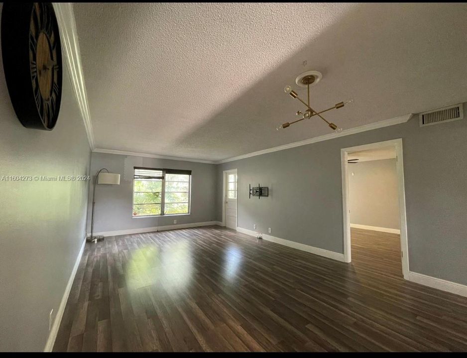 For Sale: $193,000 (1 beds, 1 baths, 0 Square Feet)