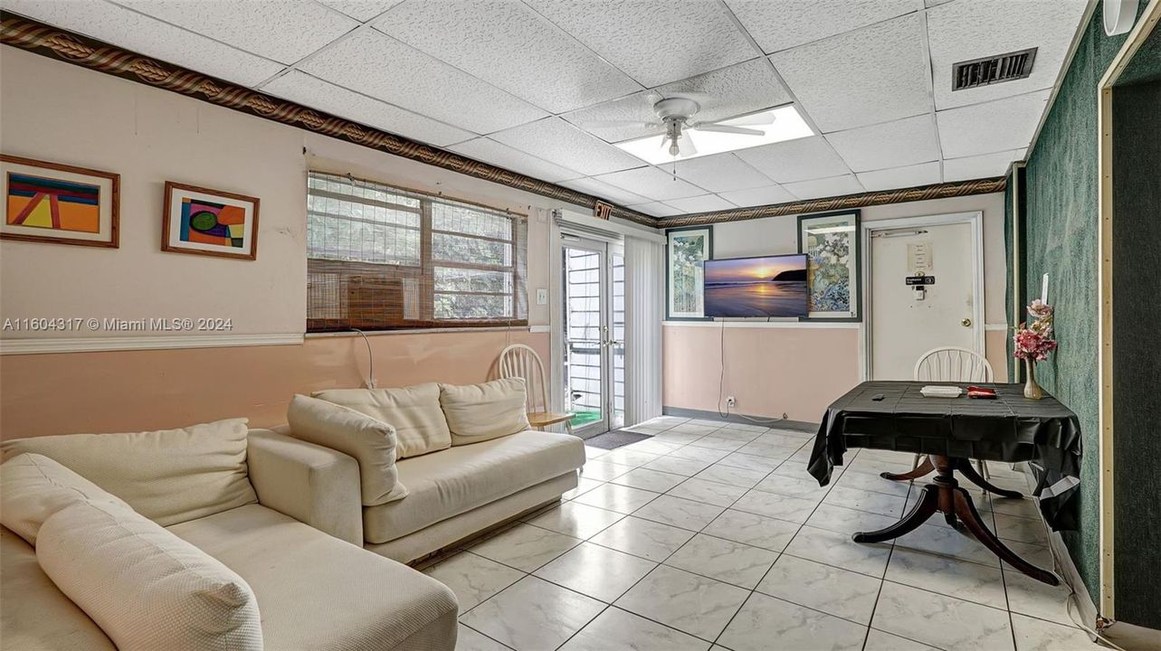 For Sale: $675,000 (4 beds, 2 baths, 2628 Square Feet)