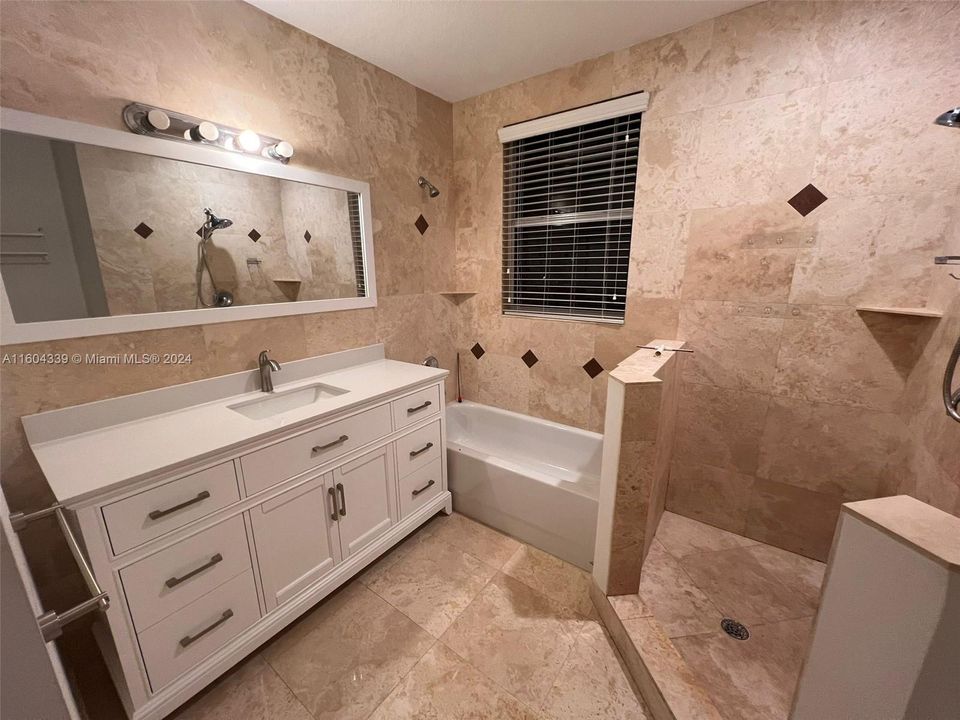 For Rent: $4,650 (3 beds, 4 baths, 2088 Square Feet)