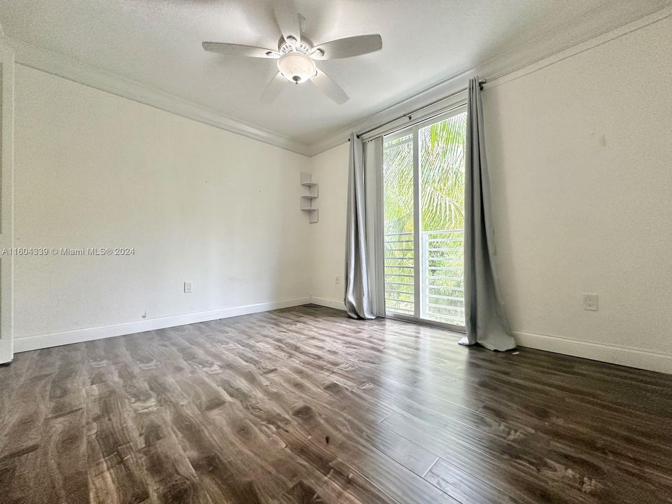 For Rent: $4,650 (3 beds, 4 baths, 2088 Square Feet)