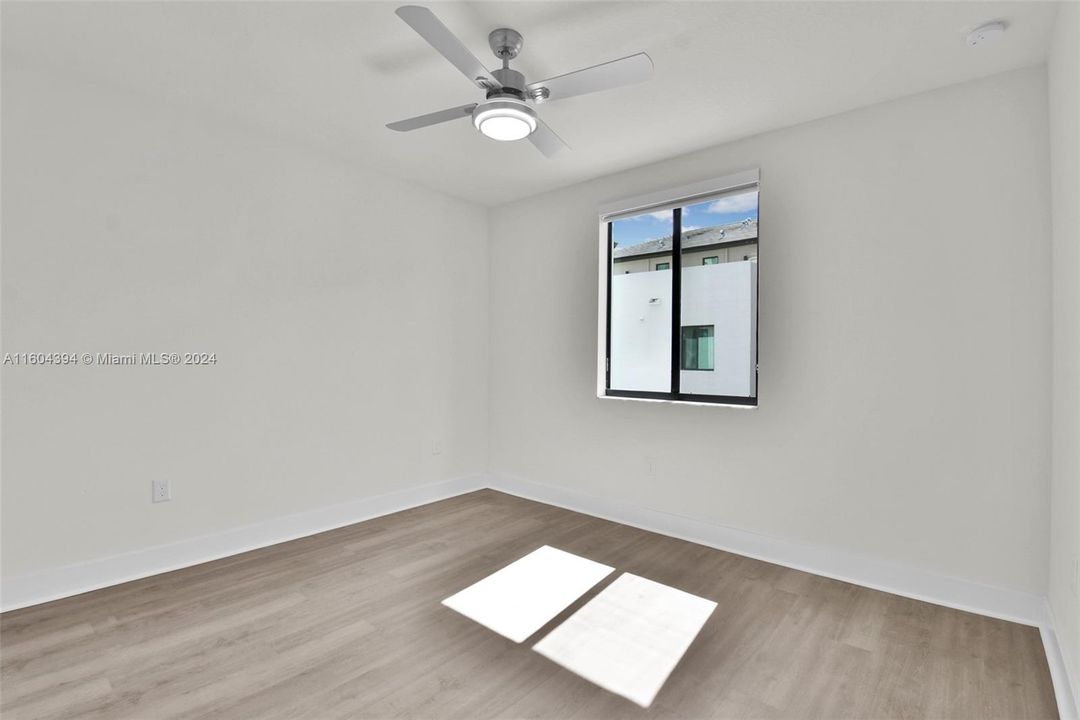 Active With Contract: $5,250 (3 beds, 2 baths, 0 Square Feet)