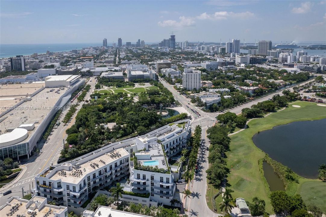 For Sale: $1,540,000 (2 beds, 2 baths, 1450 Square Feet)