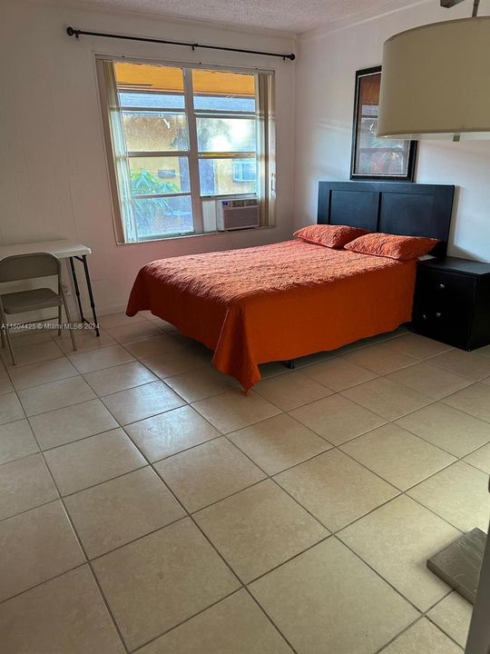 For Rent: $1,400 (0 beds, 0 baths, 0 Square Feet)