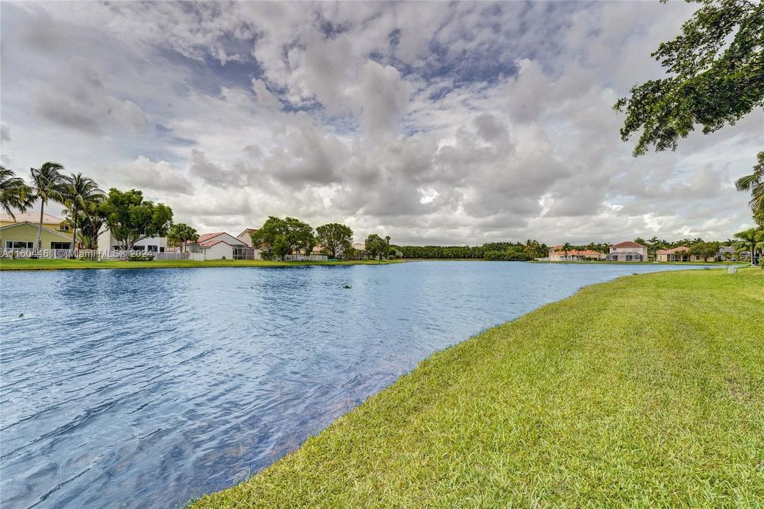 Active With Contract: $850,000 (4 beds, 2 baths, 2274 Square Feet)