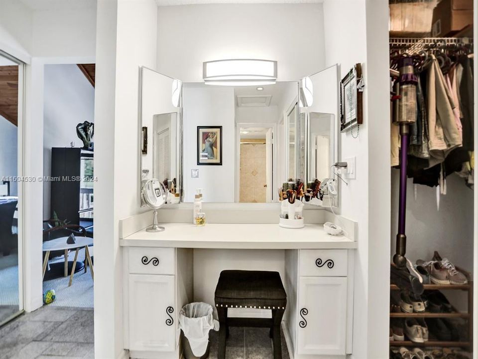 Dressing Area in the Guest Bedroom!