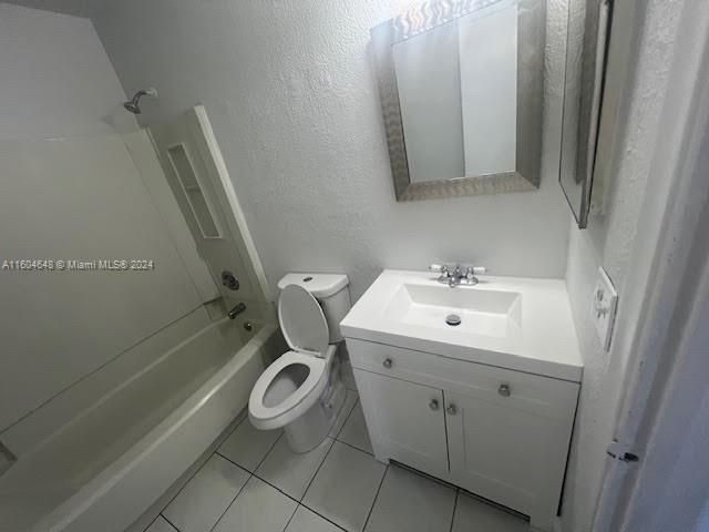For Rent: $1,550 (1 beds, 1 baths, 464 Square Feet)