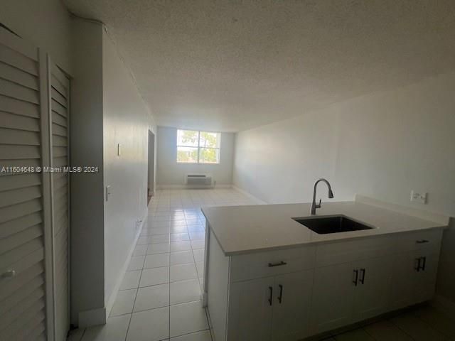 For Rent: $1,550 (1 beds, 1 baths, 464 Square Feet)