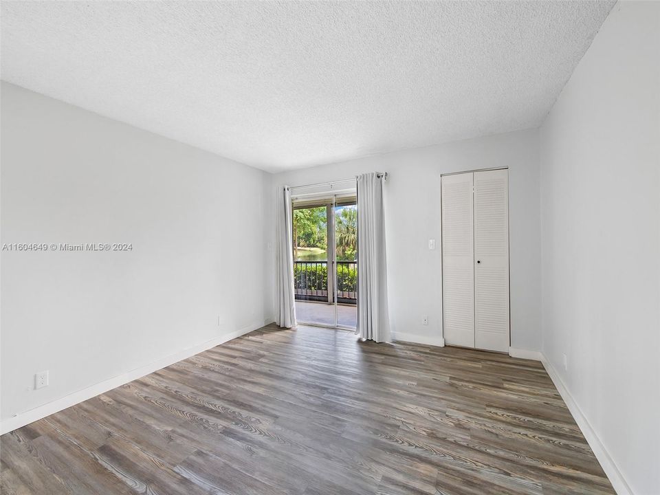 Recently Rented: $1,800 (2 beds, 2 baths, 1092 Square Feet)