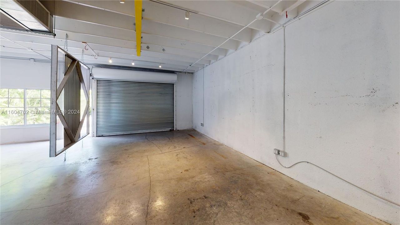 Recently Rented: $5,250 (0 beds, 0 baths, 0 Square Feet)