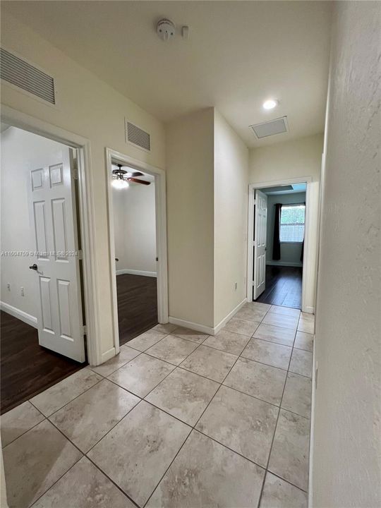 Active With Contract: $3,800 (3 beds, 2 baths, 2267 Square Feet)