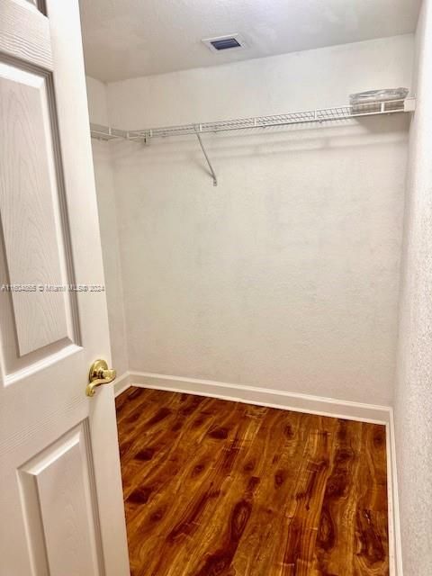 For Rent: $2,150 (1 beds, 1 baths, 625 Square Feet)