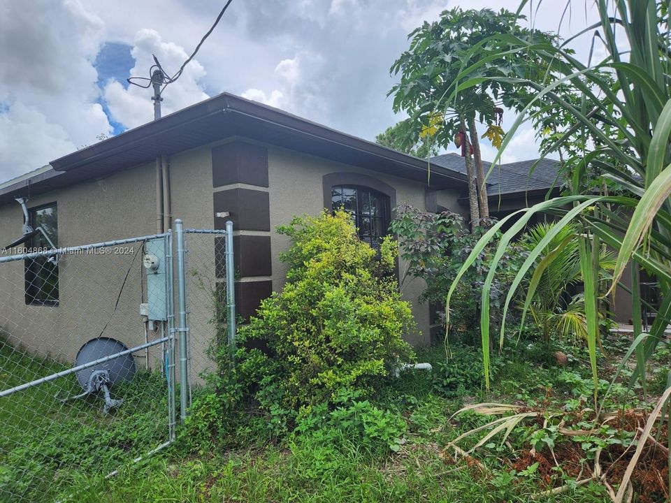 For Sale: $319,000 (4 beds, 2 baths, 0 Square Feet)