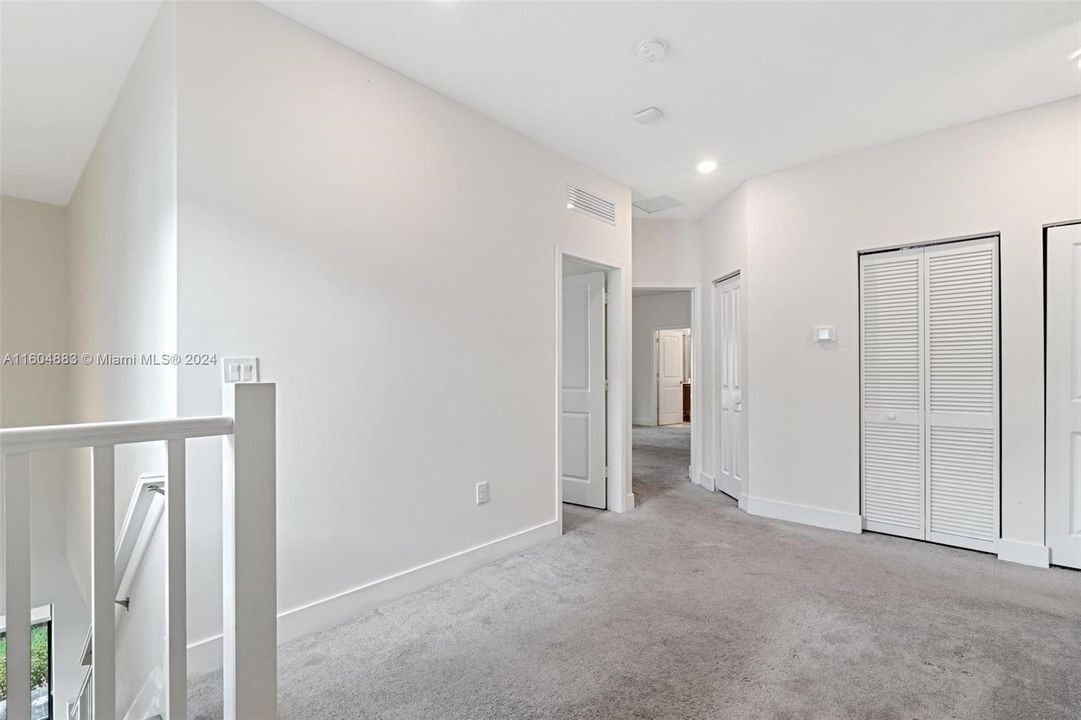 For Sale: $696,900 (3 beds, 2 baths, 1570 Square Feet)