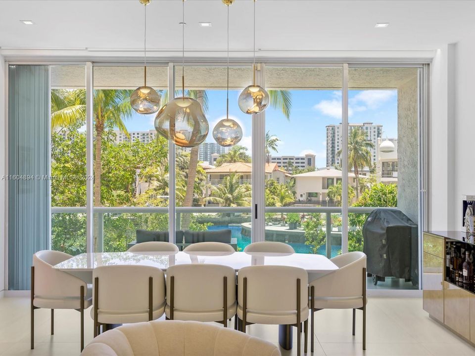 En Venta: $2,844,000 (3 camas, 4 baños, 3206 Pies cuadrados)