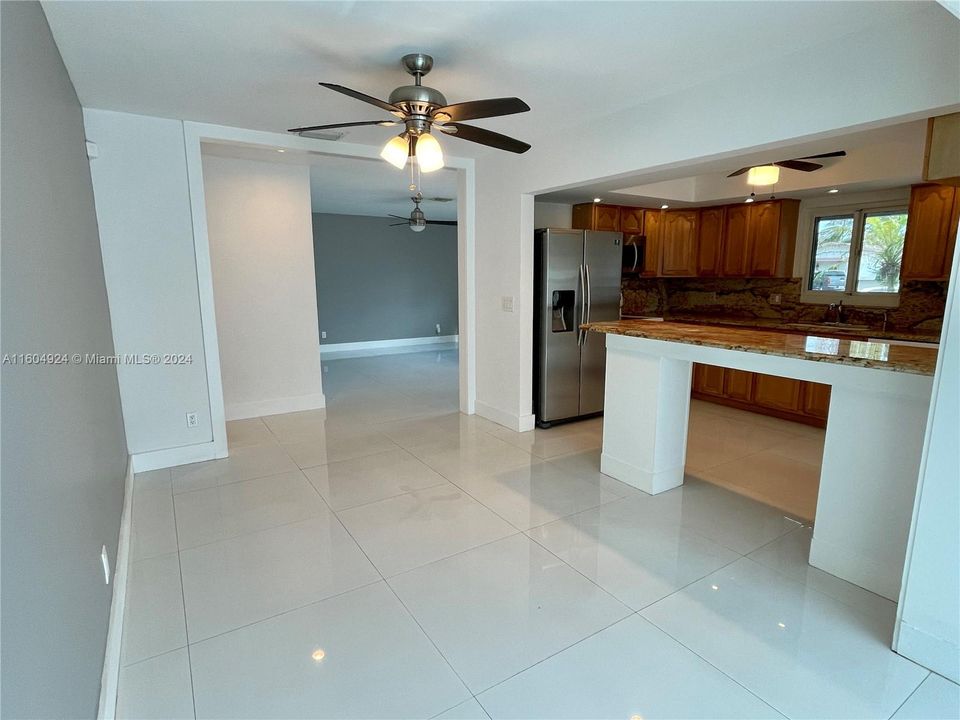 For Rent: $3,850 (3 beds, 2 baths, 1480 Square Feet)