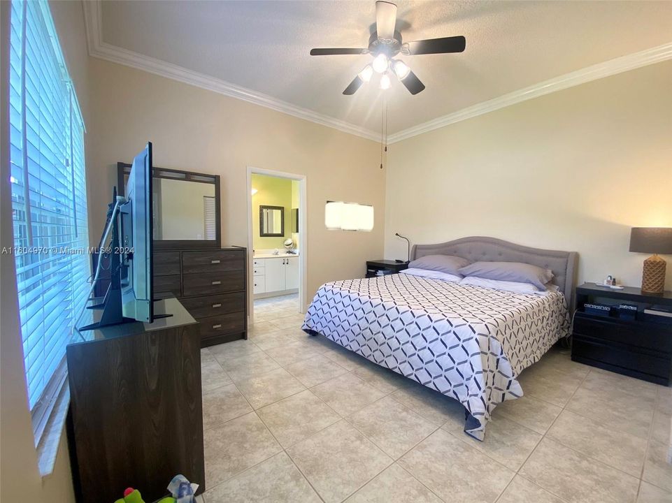 MASTER BEDROOM