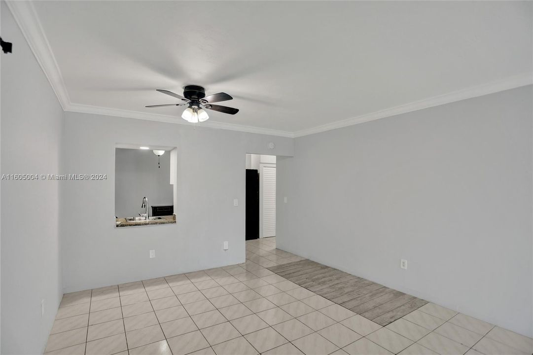 For Sale: $259,900 (2 beds, 2 baths, 1230 Square Feet)