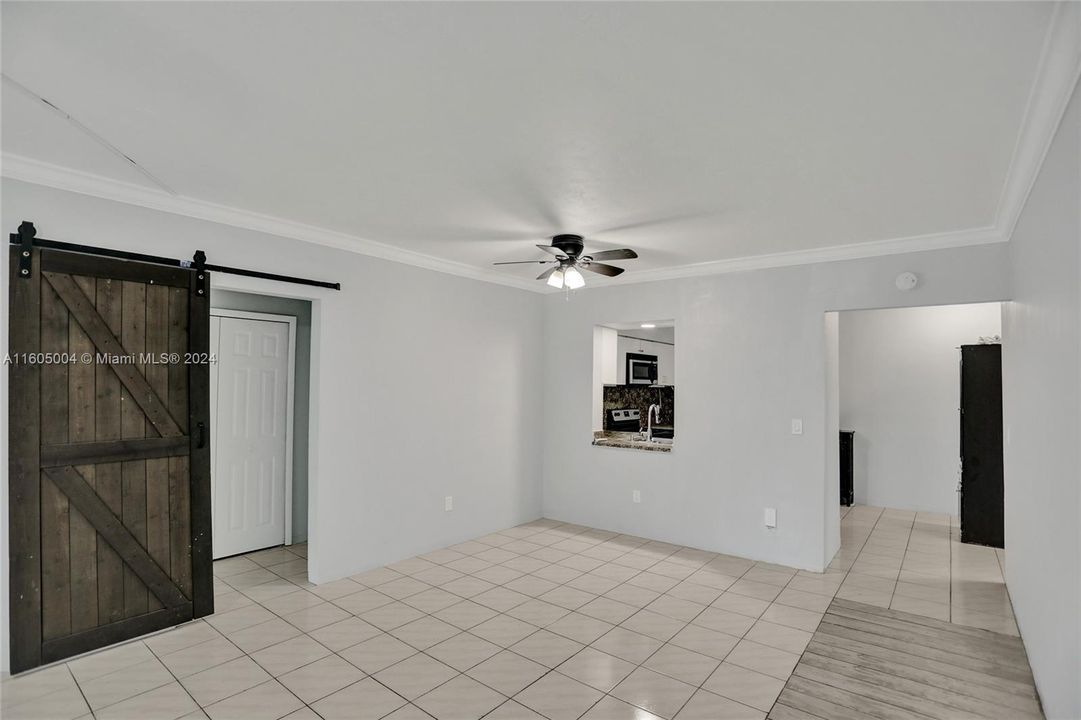 For Sale: $280,000 (2 beds, 2 baths, 1230 Square Feet)