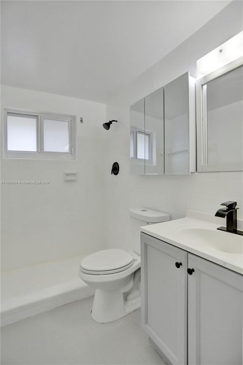 For Sale: $259,900 (2 beds, 2 baths, 1230 Square Feet)