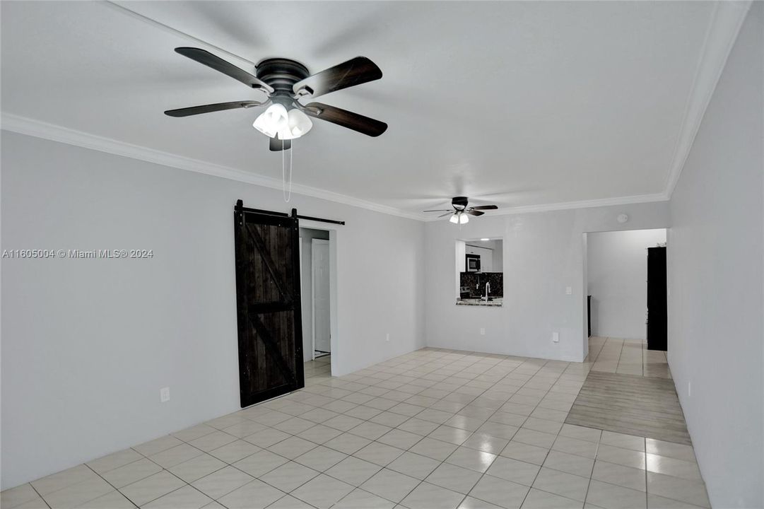 For Sale: $259,900 (2 beds, 2 baths, 1230 Square Feet)