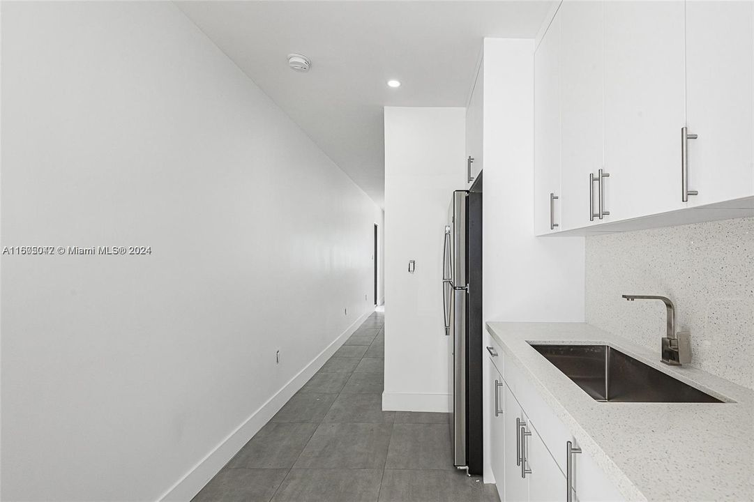 Active With Contract: $2,650 (3 beds, 2 baths, 1454 Square Feet)