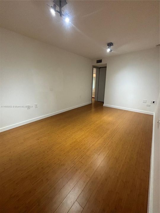 En Renta: $6,900 (4 camas, 2 baños, 2498 Pies cuadrados)