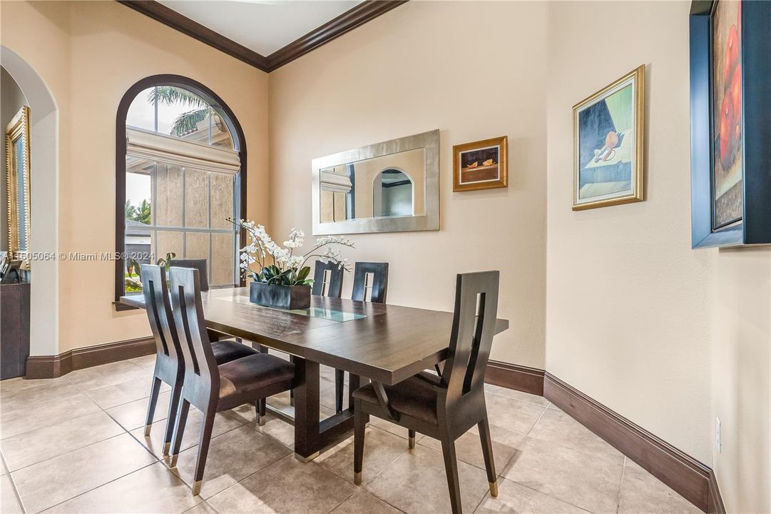 Active With Contract: $847,000 (4 beds, 3 baths, 2511 Square Feet)