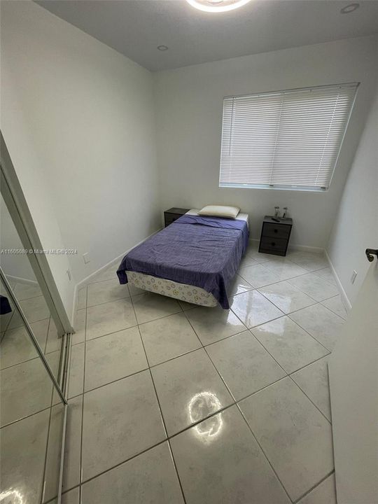 For Rent: $3,300 (2 beds, 2 baths, 1038 Square Feet)