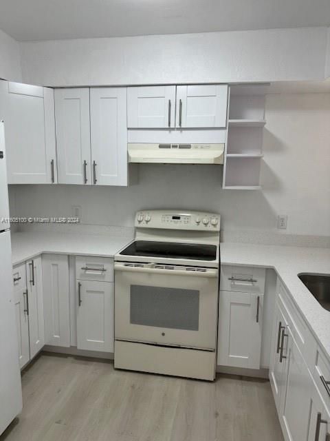 For Rent: $3,200 (3 beds, 2 baths, 1350 Square Feet)