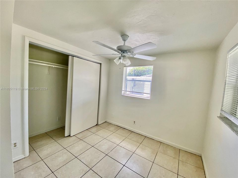 For Rent: $2,950 (4 beds, 2 baths, 1151 Square Feet)