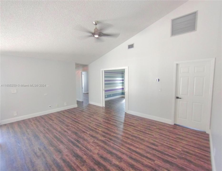 Active With Contract: $4,700 (4 beds, 2 baths, 2343 Square Feet)