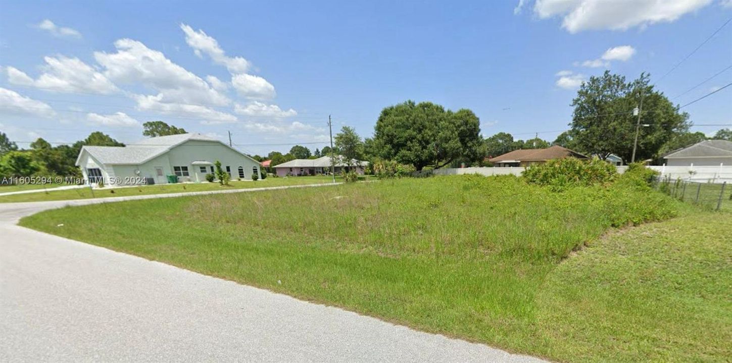 For Sale: $35,000 (0.31 acres)