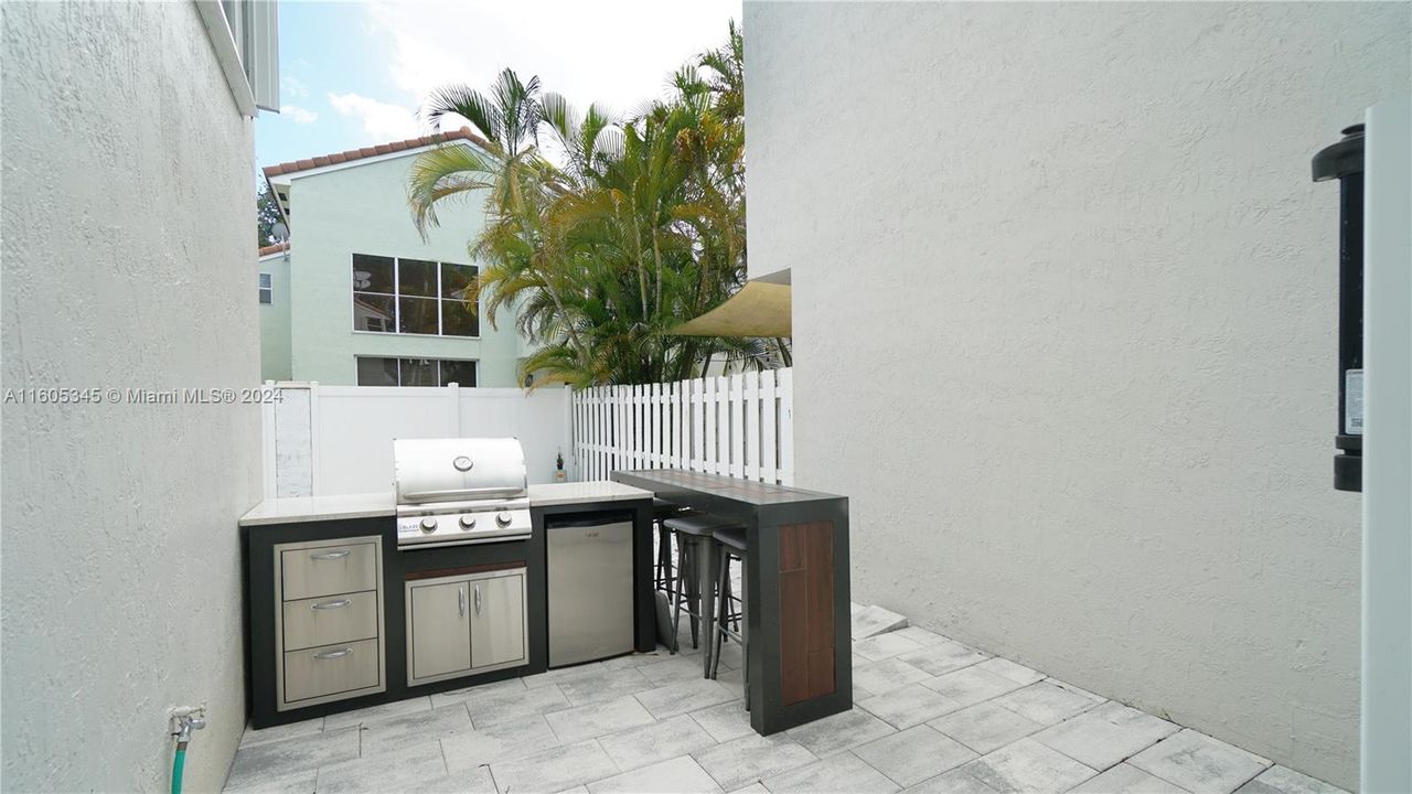 Active With Contract: $4,400 (4 beds, 2 baths, 1692 Square Feet)