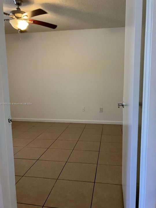 Recently Rented: $1,550 (1 beds, 1 baths, 620 Square Feet)