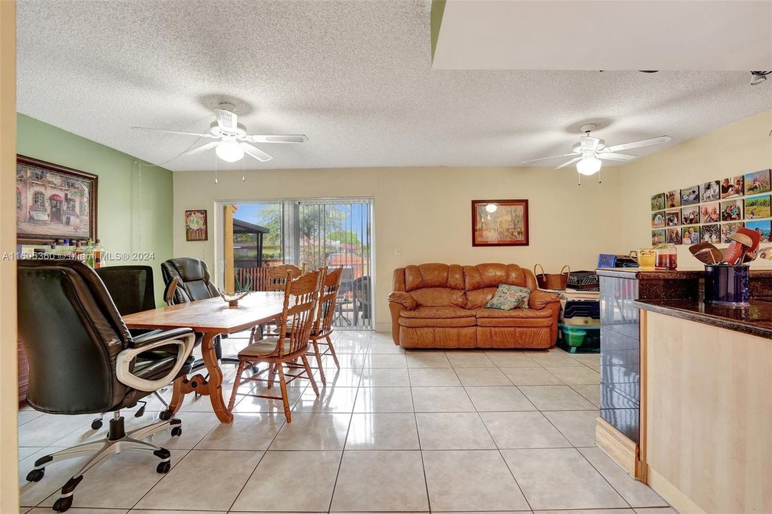 For Sale: $399,000 (4 beds, 2 baths, 1900 Square Feet)