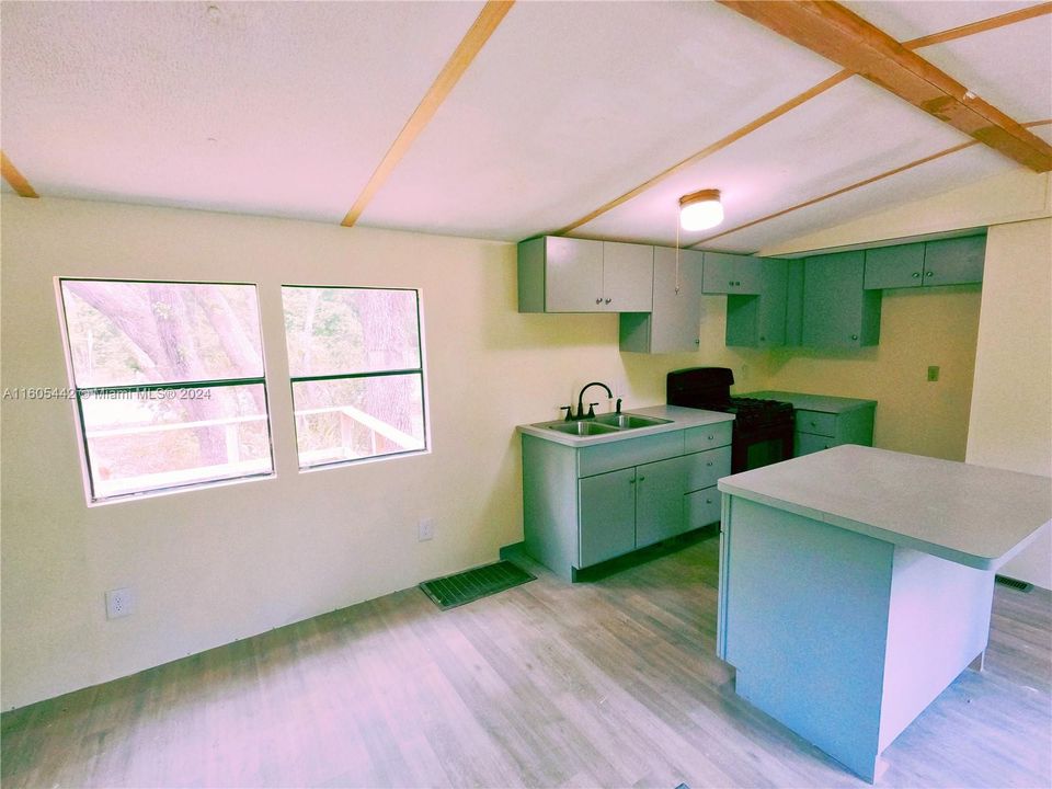 For Sale: $280,000 (2 beds, 1 baths, 0 Square Feet)