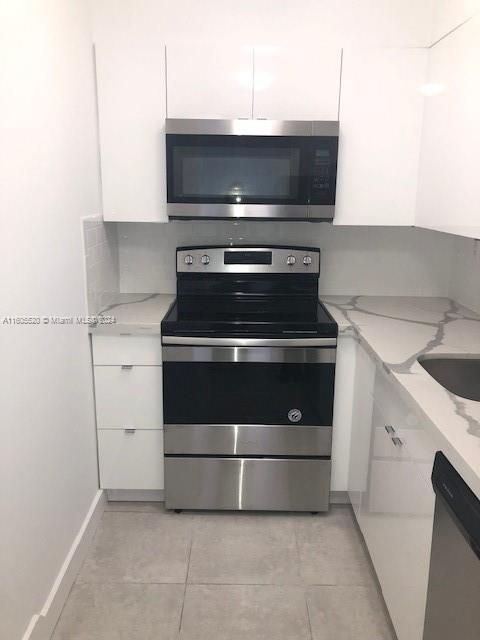 For Rent: $2,400 (2 beds, 2 baths, 798 Square Feet)