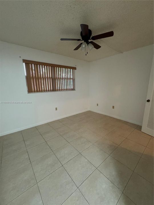 For Sale: $145,000 (2 beds, 2 baths, 850 Square Feet)