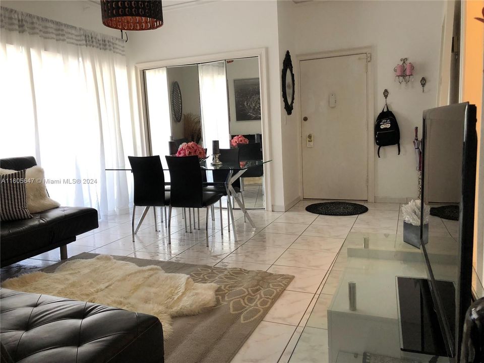 En Venta: $239,000 (1 camas, 1 baños, 545 Pies cuadrados)