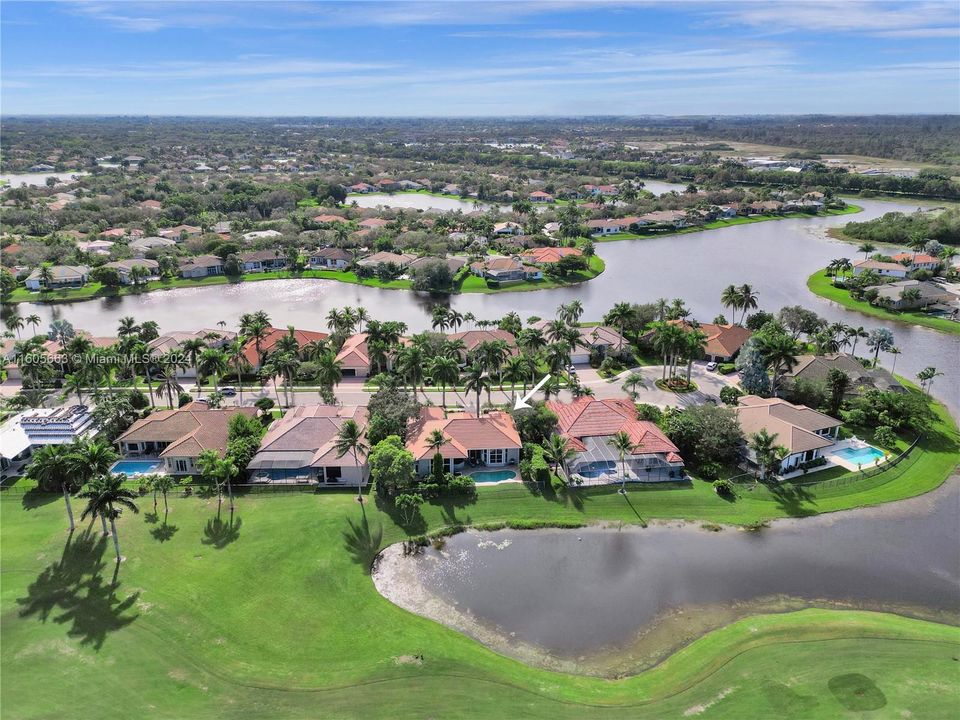 For Sale: $1,850,000 (5 beds, 3 baths, 3536 Square Feet)