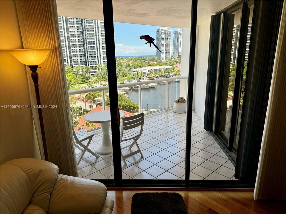 EXQUISITE NEW SOLID AMENDIUM BRAZILIAN HARDWOOD FLOORING THROUGHOUT LIVING AREAS.ENTIRE UNIT HAS JUST HAD ALL POPCORN REMOVED FROM CEILINGS AND COMPLETLY REPLASTERED AND PAINTED THROUGHOUT "TURNKEY" ELEGANT UNIT WITH THE BEST EAST VIEWS