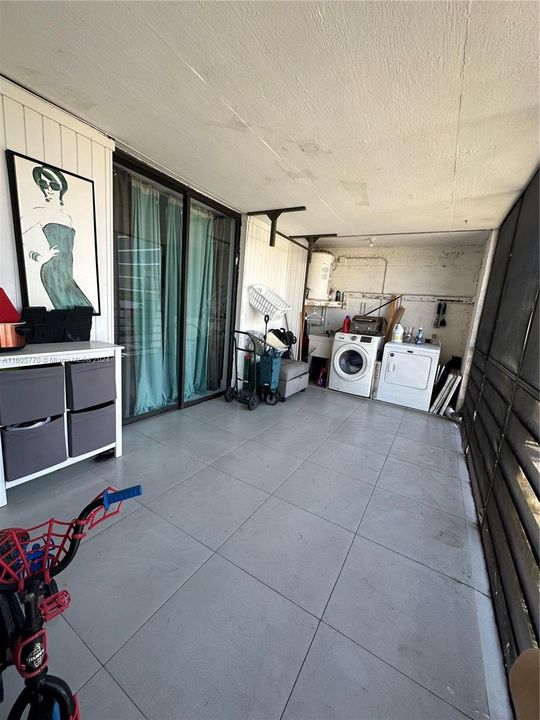 En Venta: $415,000 (3 camas, 2 baños, 1380 Pies cuadrados)