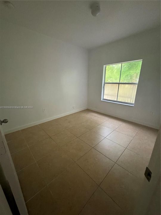 For Rent: $3,650 (4 beds, 2 baths, 2240 Square Feet)