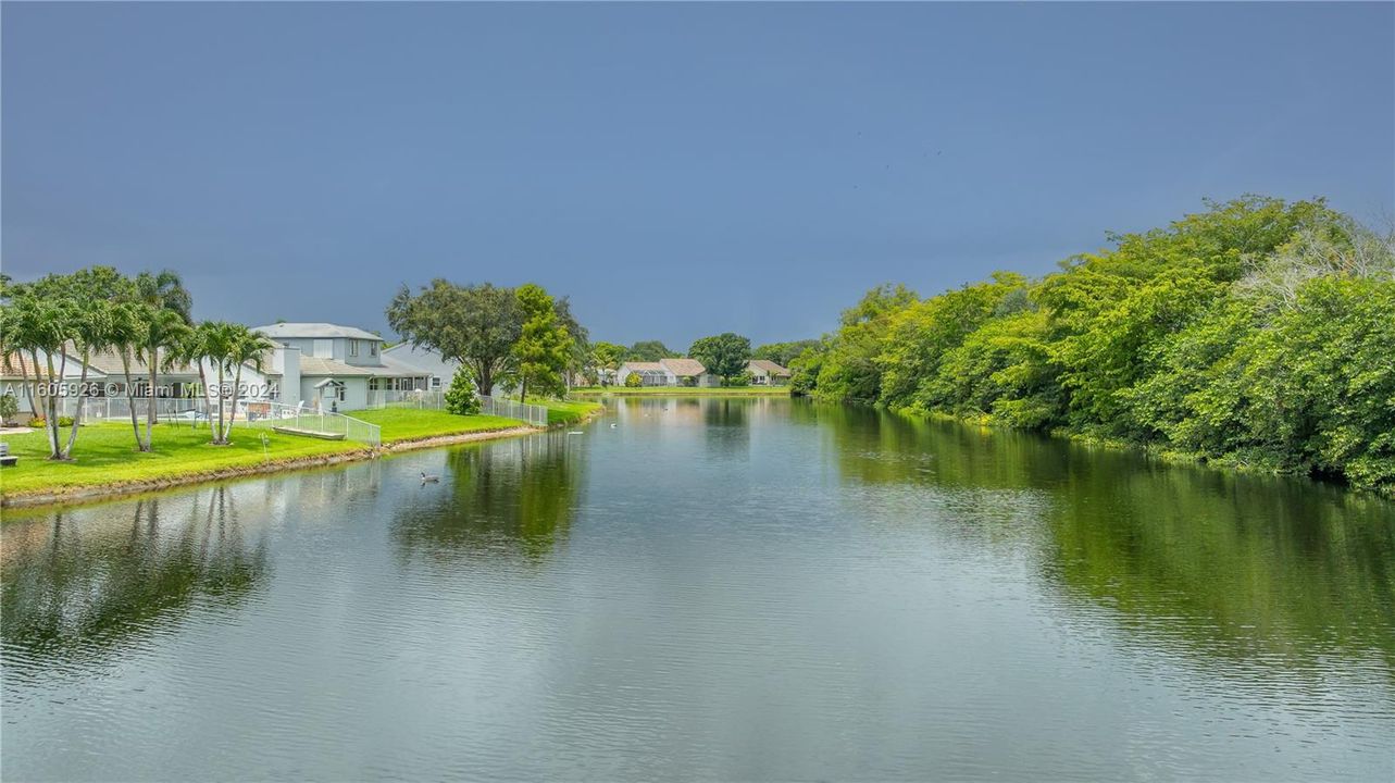 For Sale: $740,000 (3 beds, 2 baths, 2064 Square Feet)