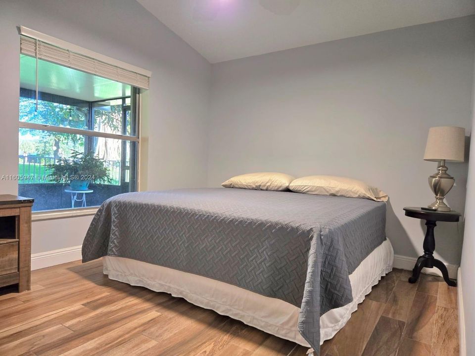 For Sale: $579,000 (3 beds, 2 baths, 1716 Square Feet)