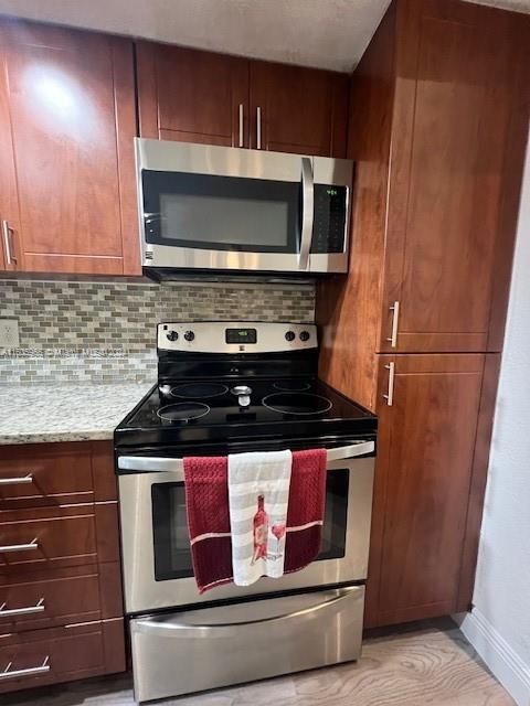 For Rent: $2,600 (2 beds, 2 baths, 1065 Square Feet)