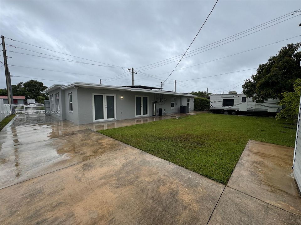 Active With Contract: $510,000 (3 beds, 2 baths, 0 Square Feet)