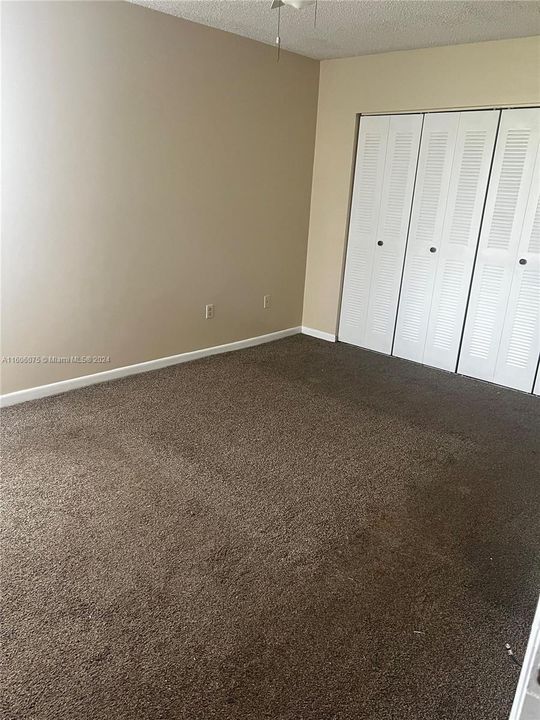 For Rent: $1,750 (2 beds, 2 baths, 970 Square Feet)