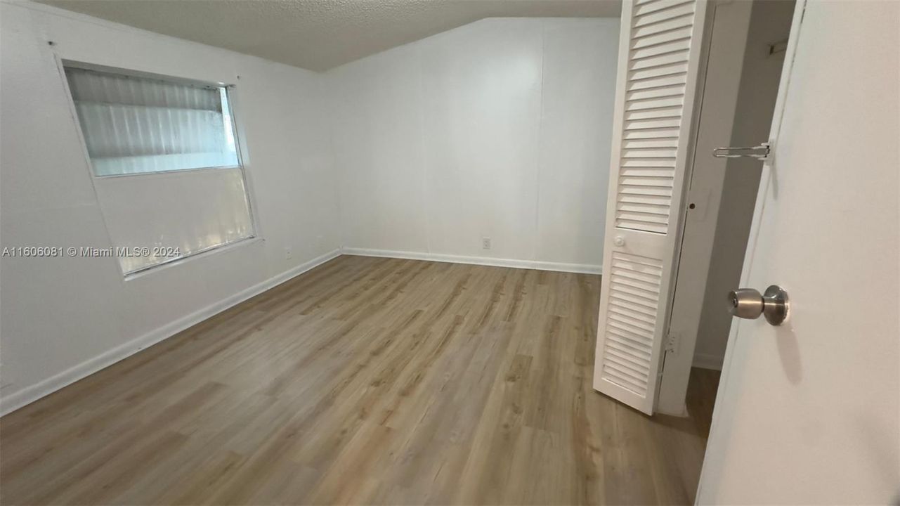 Recently Rented: $1,800 (2 beds, 2 baths, 850 Square Feet)